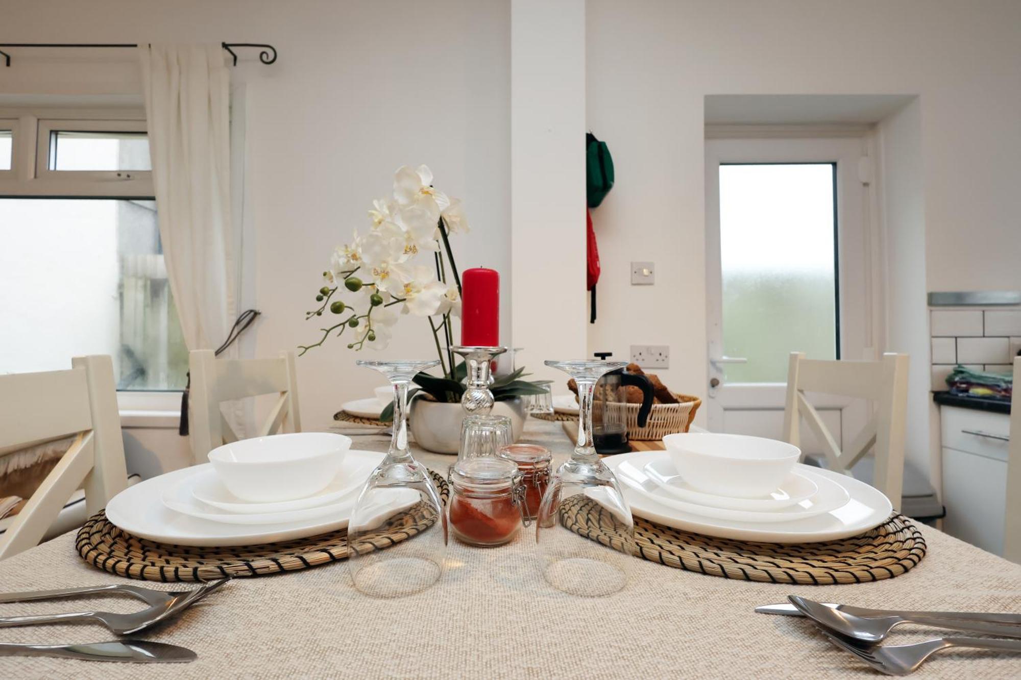 Cardiff City Guesthouse, Central Rooms, Fast Wi-Fi, On-Street Parking المظهر الخارجي الصورة