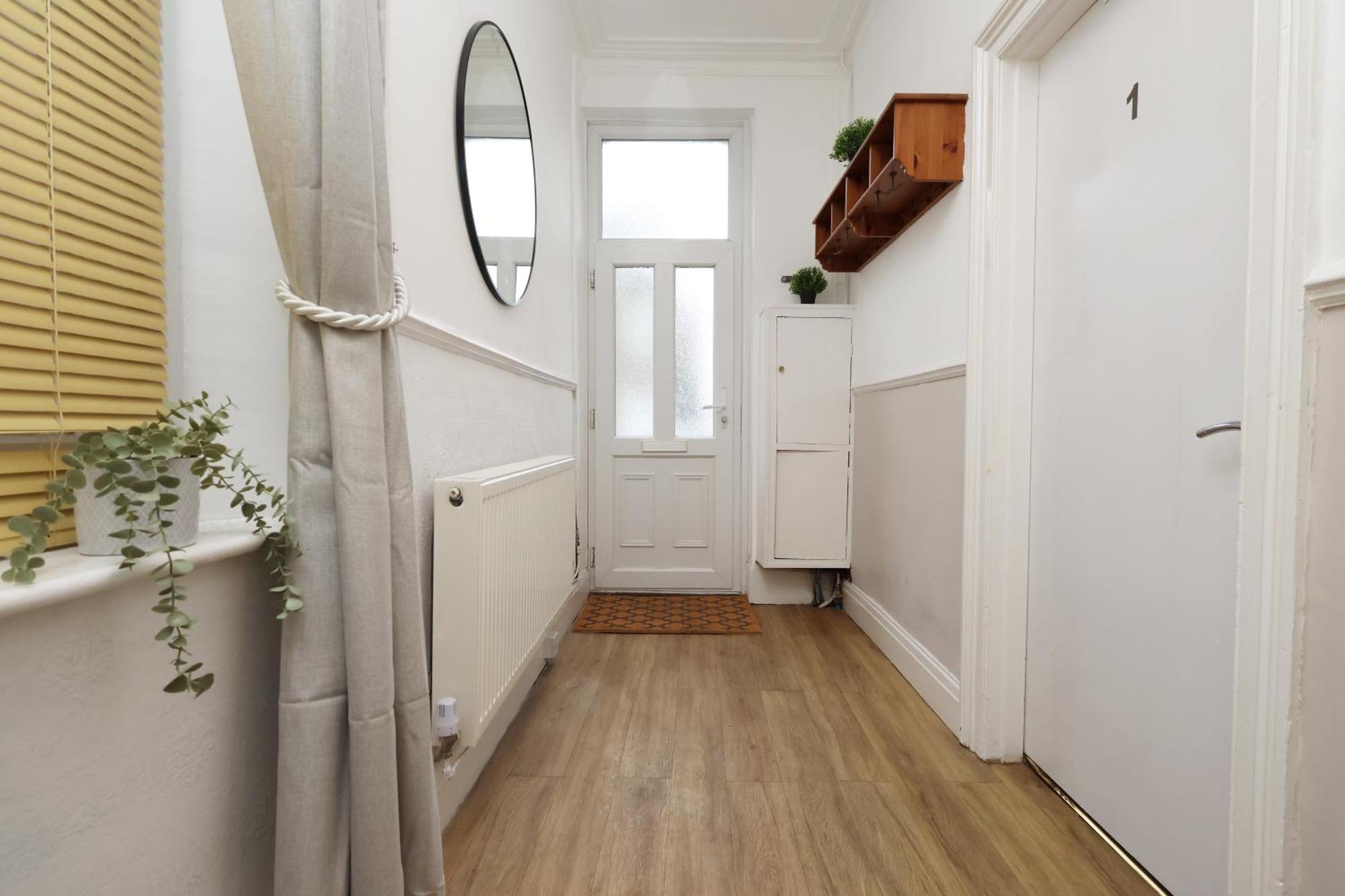 Cardiff City Guesthouse, Central Rooms, Fast Wi-Fi, On-Street Parking المظهر الخارجي الصورة