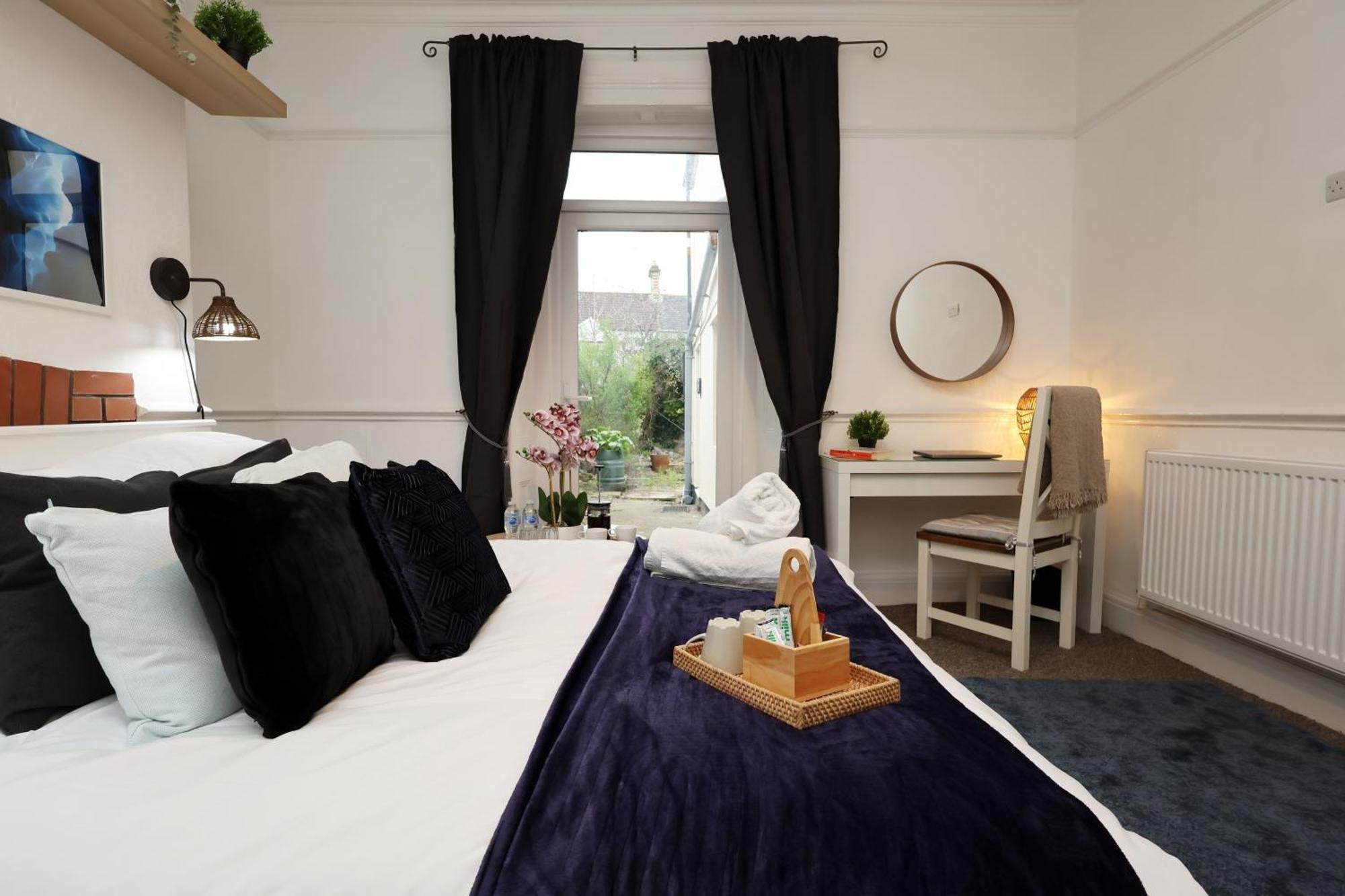 Cardiff City Guesthouse, Central Rooms, Fast Wi-Fi, On-Street Parking المظهر الخارجي الصورة